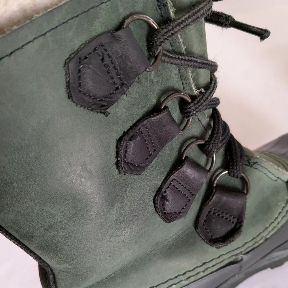 Sorel fleece lined